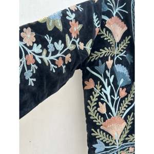 Handmade Velvet Suzani <b>Jacket</b> for Women Embroidered Kantha Quilt Cotton Filled Reversible Outerwear for Winter Trending Style - Product Image 2