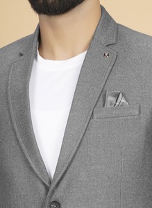 Vente en gros de blazers élégants pour hommes en gris clair pour les fêtes d'entreprise et les tenues de mode disponibles à prix de gros - Product Image 2