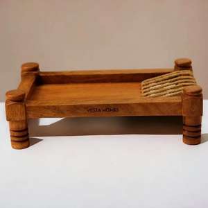 Plateau et plateau décoratif traditionnel en bois fait à la main pour servir des collations, restaurant, hôtel, usage domestique - Product Image 1