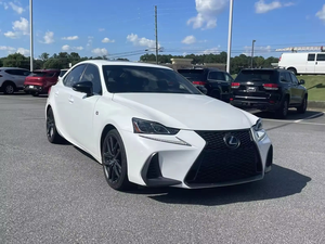 IS 300 F S.POR.T 2024 Usado en Buen Estado, Volante a la Izquierda, Asientos de Cuero, Cámara Trasera, Automático Inteligente - Product Image 5