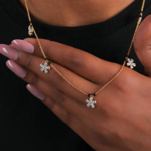 Elegante Collar chapado en oro de 10 quilates con diamantes cultivados en laboratorio de corte redondo, joyería clásica de compromiso para el cuerpo para una belleza sostenible - Product Image 5