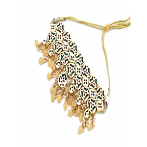 Ensemble de bijoux fins plaqués or de style bohème, avec des pierres jaunes et des Kundan Polki, orné de zircon, pour les occasions de fête - Product Image 3