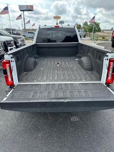 Ford F-350 Super Duty 2023, sièges en cuir propres, toit ouvrant panoramique, conduite à gauche - Product Image 2