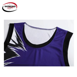 Concevez votre propre uniforme de basket-ball 100% polyester dernier style ensemble d'uniformes de basket-ball de meilleure qualité - Product Image 4