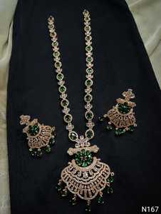 À la mode et fantaisie style indien américain diamant clouté collier avec boucles d'oreilles ensemble de bijoux pendentif ensemble pour femmes et filles - Product Image 3