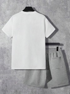 T-shirt grande taille imprimé DTG graphique de haute qualité de couleur contrastée avec short T-shirt et short en coton épais à épaules tombantes - Product Image 4