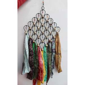 Adorno de Pared en Forma de Lágrima de Hierro Reciclado, Estilo Boho, Diseño Abstracto Hecho a Mano, Atrapasueños, Artesanía Metálica India para Decoración Diwali - Product Image 1