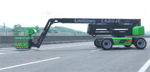 Plataforma de trabajo aéreo LA20JE de 9,5 toneladas multifunción - Product Image 3