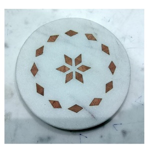 Ensemble de 4 sous-verres à motif géométrique en résine fait main avec boîte en résine colorée de la meilleure qualité Dessous de verre dernier cri - Product Image 2