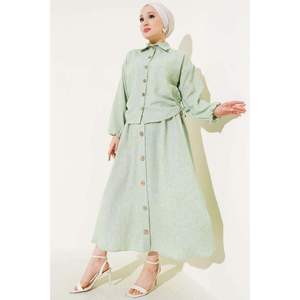 Traje de falda con botones laterales de madera Menta - Product Image 1