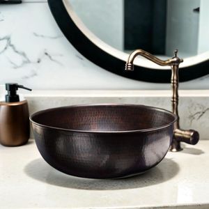Lavabo en cuivre de qualité supérieure, design moderne, construction durable, couleur personnalisable, utilisation en cuisine - Offrant une expertise artisanale pour les designers - Product Image 2