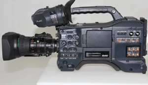 Caméscope HD AVC-Ultra AJ-PX380 P2 de qualité supérieure, neuf - Product Image 2