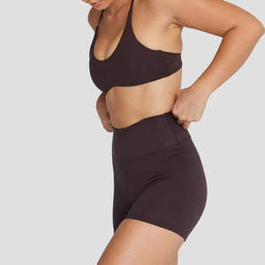 Sujetador deportivo Kivotech de alta calidad personalizado elástico sin costuras para mujer y conjunto de Yoga corto ropa deportiva Premium - Product Image 1