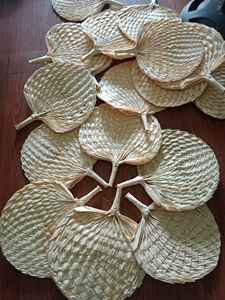 Abanico Plegable de Bambú Hecho a Mano, Abanico de Madera Tejido Natural de Vietnam para Decoración, Regalo, Eventos, Venta al por Mayor - Sra. Tarina - Product Image 4