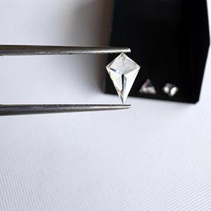 Diamants de laboratoire de forme triangulaire fantaisie, certifiés IGI, clarté VVS, pour bijoux personnalisés - Product Image 6