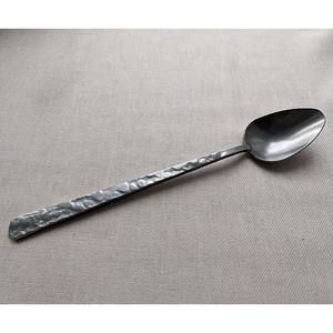 Cuillère en vrac personnalisée en acier inoxydable haut de gamme brillant épais pour restaurant mariage simplicité feuilles ensemble de cuillères à manche en bout - Product Image 3