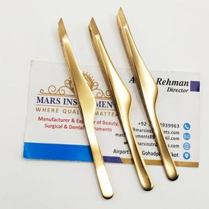 Pinzas Profesionales de Punta Inclinada, Acero Inoxidable Dorado con Plasma, Precisión para Depilar Cejas - Product Image 3
