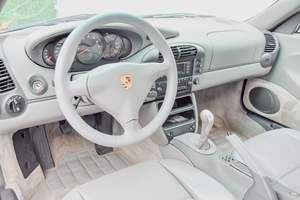 รถปอร์เช่ 911 คาร์เรร่า 4 คูเป้ ปี 1999 มือสอง พวงมาลัยซ้าย/ขวา - Product Image 4