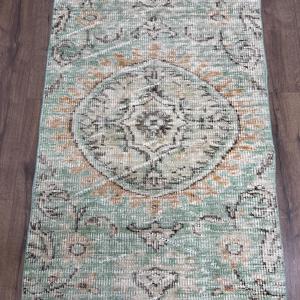 2.5x9.2 ft Turkish Rug, Vintage <b>Runner</b> Rug, <b>Green</b> White Abstract Wool Rug - Product Image 3
