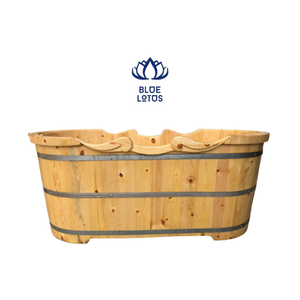 Baignoire GEM en bois à pieds de griffe - Product Image 1