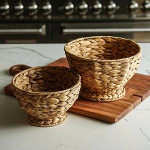 Cesta muy práctica hecha de ratán natural, muchas aplicaciones en la cocina, el comedor o la decoración del hogar - Product Image 3