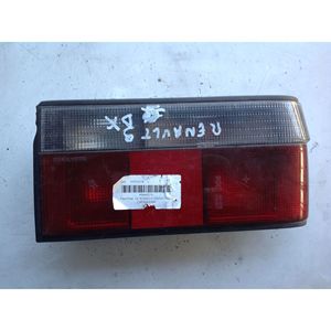 ไฟท้ายขวา STOP RENAULT 9 ซีรีส์ (81>88) - Product Image 1