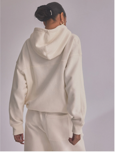 เสื้อครอปไซส์ใหญ่พิเศษสำหรับผู้หญิงระบายอากาศได้ดีแฟชั่นใหม่เสื้อสเวตเชิ้ตผ้าฟลีซแบบถักมีฮู้ดสำหรับผู้หญิง - Product Image 3