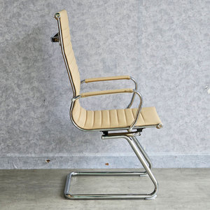 เก้าอี้สำนักงานพนักพิงสูง HOM1007-07 พร้อมที่พักเท้าแบบ Ergonomic และเบาะรองนั่งแบบ Simili Napped ที่นั่งสบาย ใช้ได้ทั้งที่บ้านหรือที่ทำงาน - Product Image 4