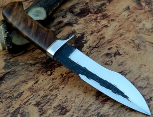 COUTEAU BOWIE DE CHASSE À MANCHE EN BOIS EN ACIER AU CARBONE FAIT À LA MAIN PERSONNALISÉ AVEC GAINE EN CUIR par Knives Maker. - Product Image 3