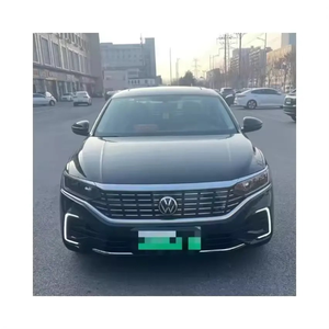 Volkswagen Passat V1W 2024 Híbrido 1.4L 430PHEV Versión de Lujo, 75001-100000 Millas, Volante a la Izquierda, Asientos de Cuero, Cámara Trasera, Pantalla Táctil - Product Image 4