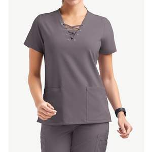 Ensemble de gommage de santé pour dames Chemise à deux poches Pantalon à taille élastique Infirmière Uniforme médical Logo personnalisable Vente en gros Ensemble de gommage en vrac - Product Image 4