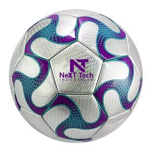Ballon de football d'entraînement Next Tech Industries en matériau PU pour l'entraînement avec design personnalisé et logo personnalisé - Product Image 6