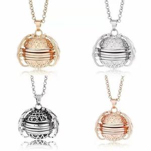 <span class=keywords><strong>2022</strong></span> meilleure vente flottant ange ailes boule pendentif collier mémoire boîte magique 4 <span class=keywords><strong>Photo</strong></span> boîte médaillon <span class=keywords><strong>Photo</strong></span> collier - Product Image 3