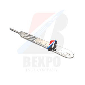 Poignée de scalpel n ° 3 Instruments chirurgicaux dentaires en acier inoxydable Emballage et logo personnalisés - Product Image 4