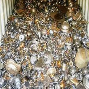 Déchets de laiton de haute qualité et bon marché, déchets de laiton jaune à vendre - Origine France, teneur en cuivre de 99,9% - Product Image 2