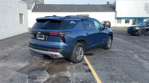 Chevrolet Traverse LT AWD 2025 USADO en Perfectas Condiciones - Product Image 2