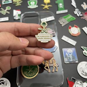 Professional Custom Gold Metal Buckle with Lace Design Nickel-Free for Belts & Garments - Product Image 5