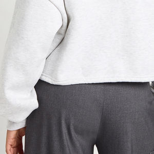 Sweat-shirt pour femme à épaules tombantes, confortable, pour les commandes en gros, avec un design doux et confortable pour l'hiver, avec un logo personnalisé, pas cher - Product Image 6