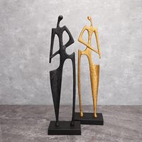 Sculpture en aluminium Atiqco Amaravati, couple dansant artistique, pièce maîtresse, sculpture moderne abstraite, écologique, finition PVD