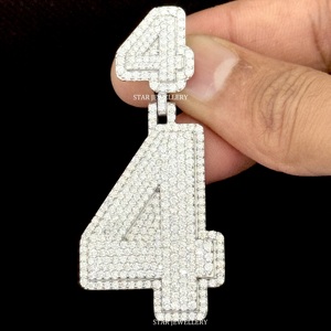 Colgante de Oro 10K con Diamantes Naturales Redondos Brillantes Estilo Hip Hop, Número Personalizado, Joyería Unisex - Product Image 2