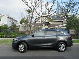 Kia Sorento L-X V-6 FWD 2020 - Product Image 2