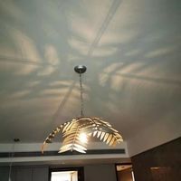 Lustre en feuille d'or métallique LED Luminaire de plafond de luxe pour la maison Salle à manger Lampes suspendues et lampes pendantes