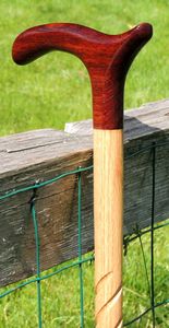 Precio HECHO A MANO Bastón de madera ajustable con múltiples nudos Bastón de madera fuerte para ancianos por Standard International - Product Image 2