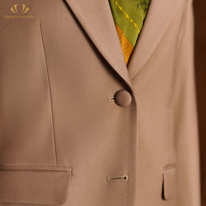 Traje de Dos Piezas para Mujer, Color Marrón, Diseño de Lujo, Estilo Atemporal |   Colección Femenina |   Hecho en Vietnam - Product Image 3