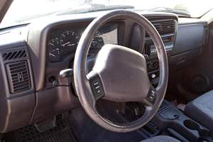 JEEP CHEROKEE SPORT 4X4 2001 USADO, Volante a la Izquierda/Derecha - Product Image 3