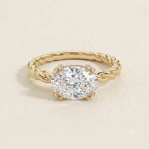 Bague de fiançailles et de soirée classique pour femme en or jaune 18 carats, avec diamant de laboratoire taille ovale et pierre latérale en forme de poire, style East West - Product Image 1