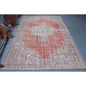 Alfombra Turca Vintage de 5.9x8.7 pies (181x265 cm), Alfombra con Borde Rojo - Product Image 1