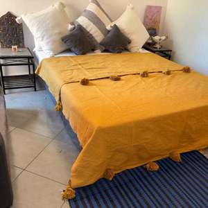 Manta Marroquí Hecha a Mano, Auténtica, Artesanal, Diseño Tribal, Suave, Tejida, Decoración para el Hogar, Regalo - Product Image 1