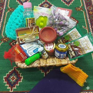 Kit de Regalo para Spa Hammam Marroquí |   Jabón Negro, Guante Kessa, Arcilla Ghassoul, Aceite de Argán, Agua de Rosas, Paquete de Exfoliación, Set Spa Deluxe Pro - Product Image 1