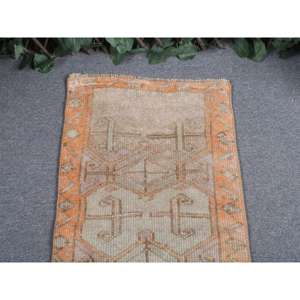 พรมวินเทจ ขนาดเล็ก 1.5x2.8 ฟุต พรมตุรกี พรมขนสัตว์สีเขียวสไตล์ตะวันตกเฉียงใต้ - Product Image 3